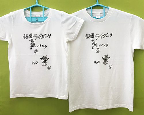 はんこやさん21吹上店子供のお絵かきでＴシャツプリント